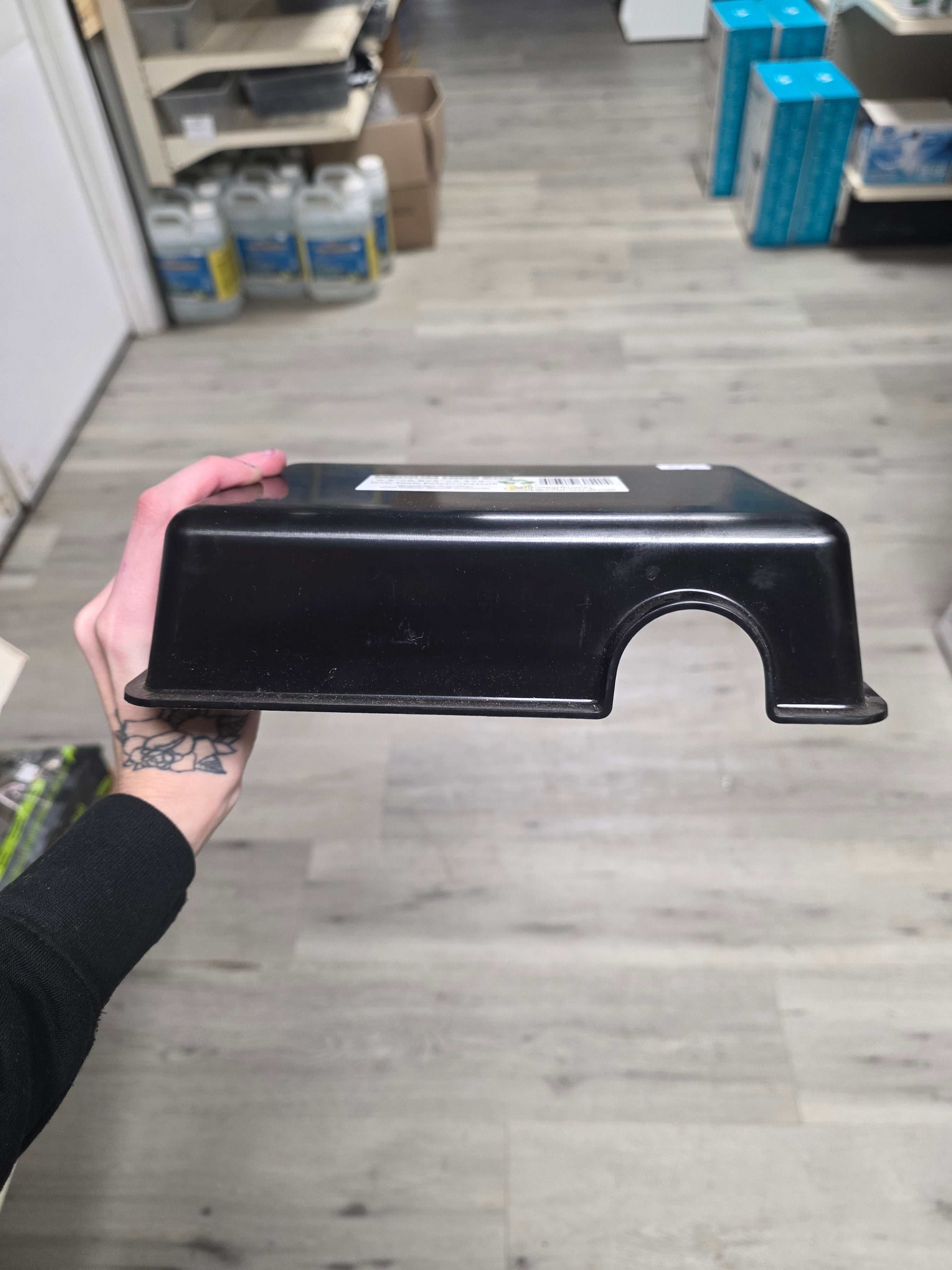 Vivarium Electronics Hide Box Med